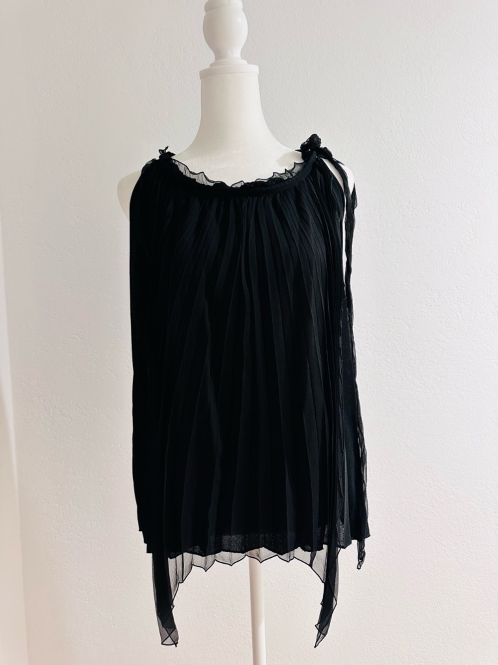 Christian Dior Black Pleated Chiffon Tie-Shoulder Classic Top